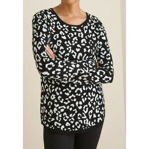 Chicos Womens Black & White Leopard Print Sweater 3 XL Pullover Rayon/Polyester